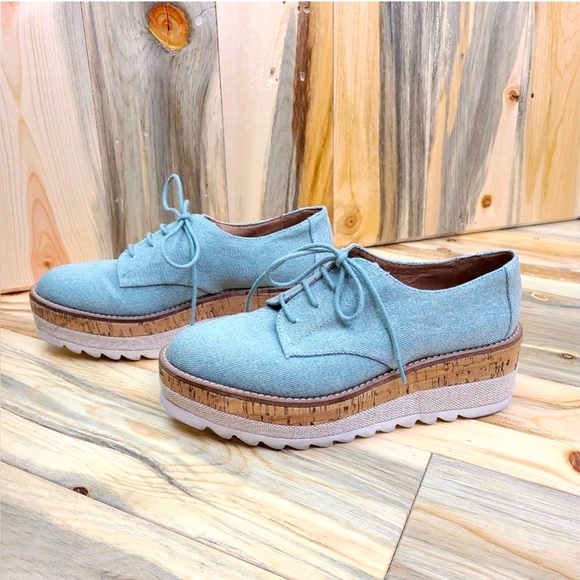 JANE AND THE SHOE Shoes - Light Blue Denim Platform Oxfords